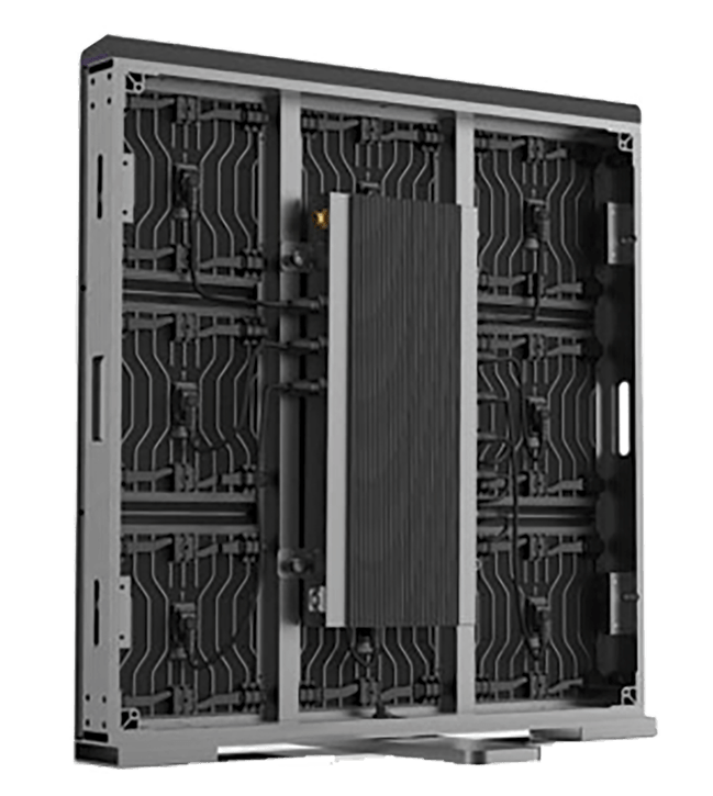 Titan Field Back_Small